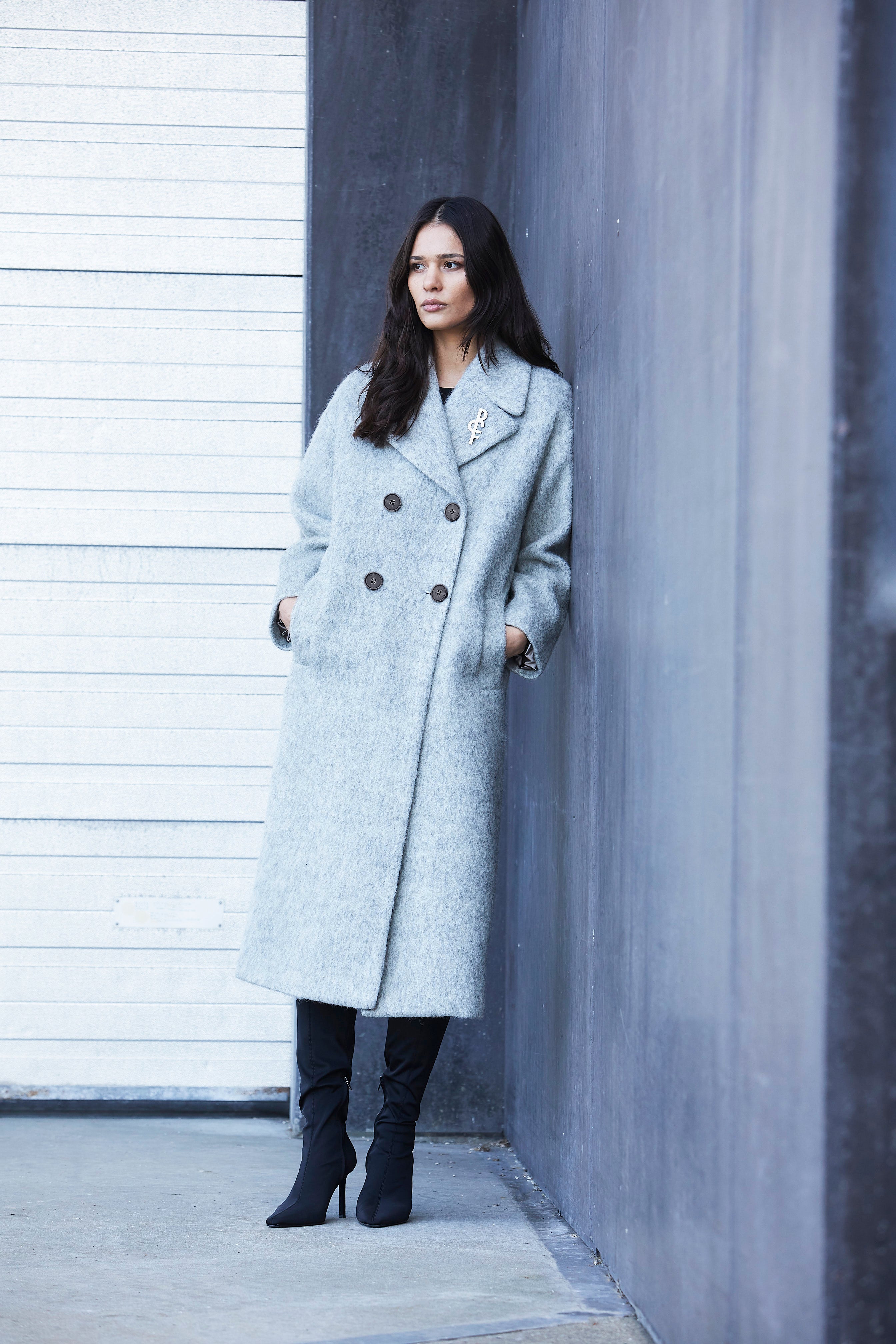 Heavy long coat best sale