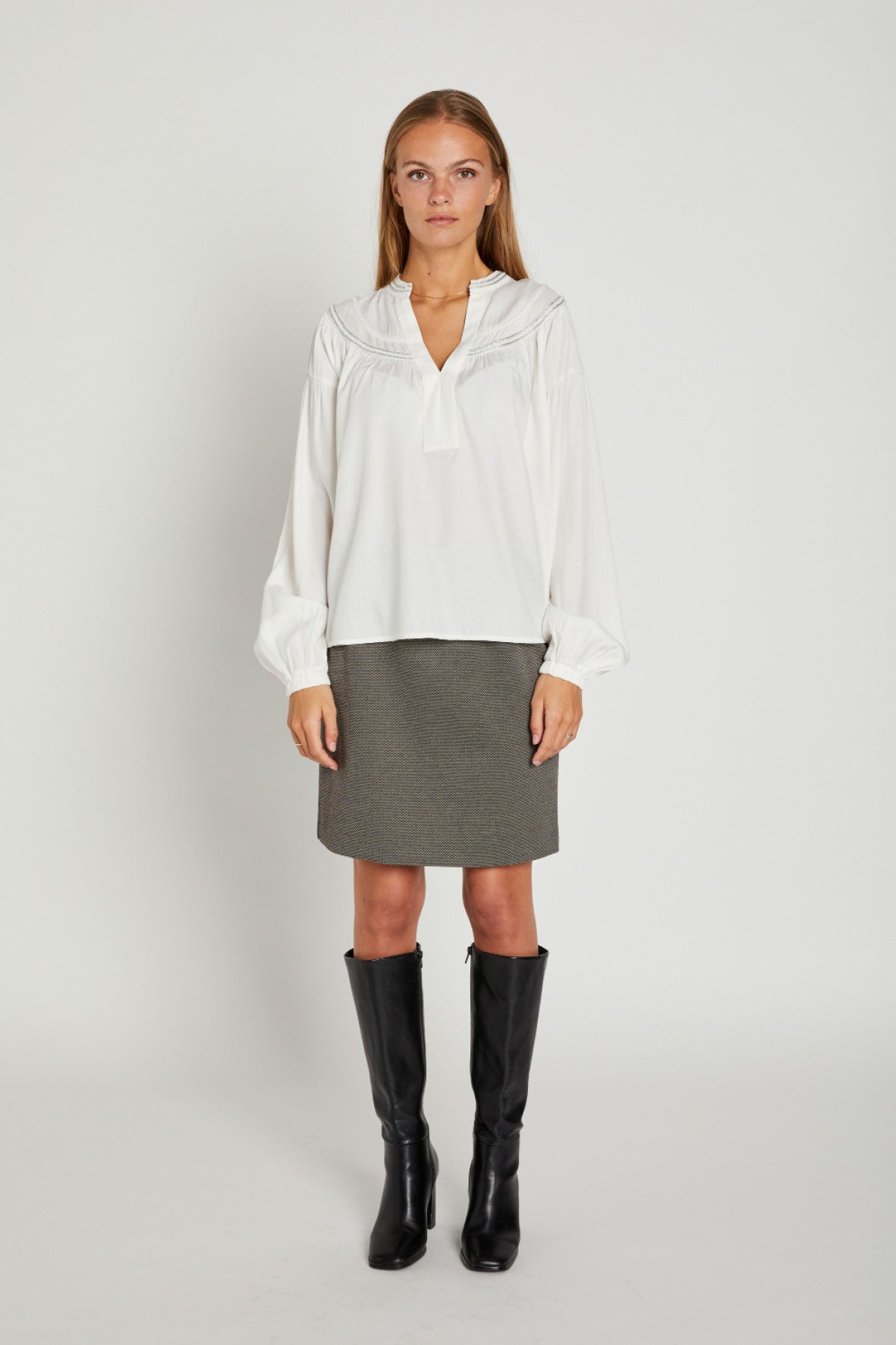 Pull Femme Rue21 Taille S – Gris Métallisé, Sexy Et Doux (55% Acrylique, 25% Laine)