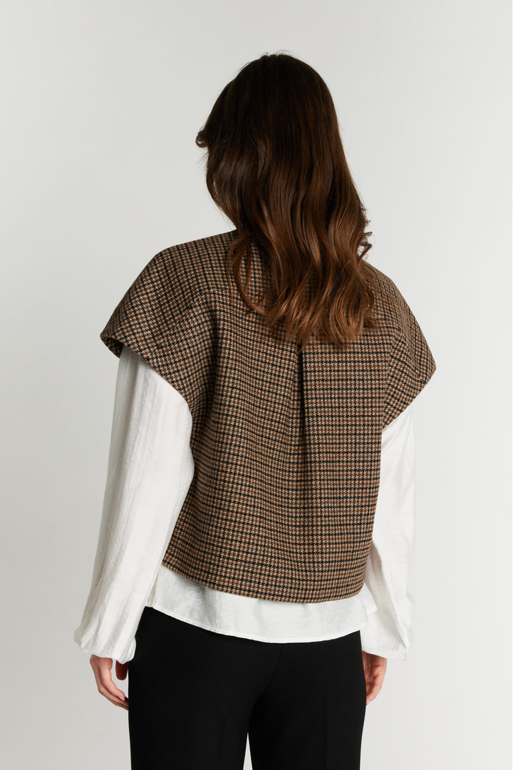 Rue de Femme RDFNewHika vest WAISTCOATS 194 Chocolat