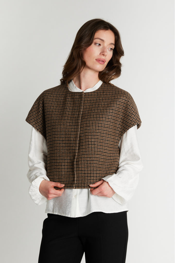 Rue de Femme RDFNewHika vest WAISTCOATS 194 Chocolat