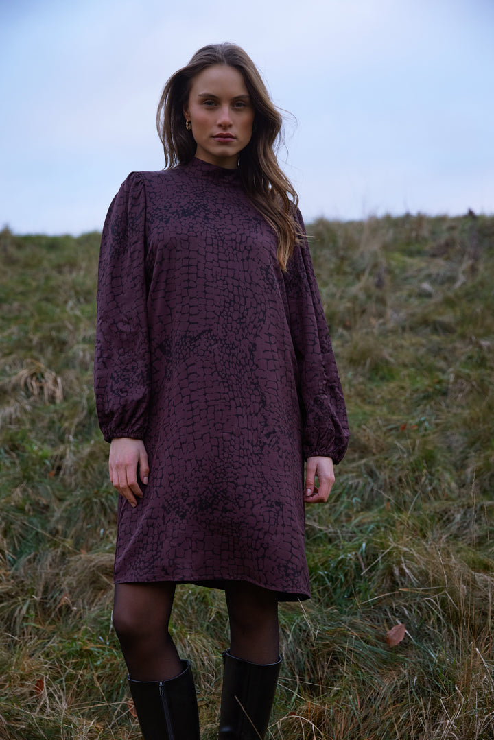 Rue de Femme RDFSoraka kort kjole DRESSES 393 Merlot